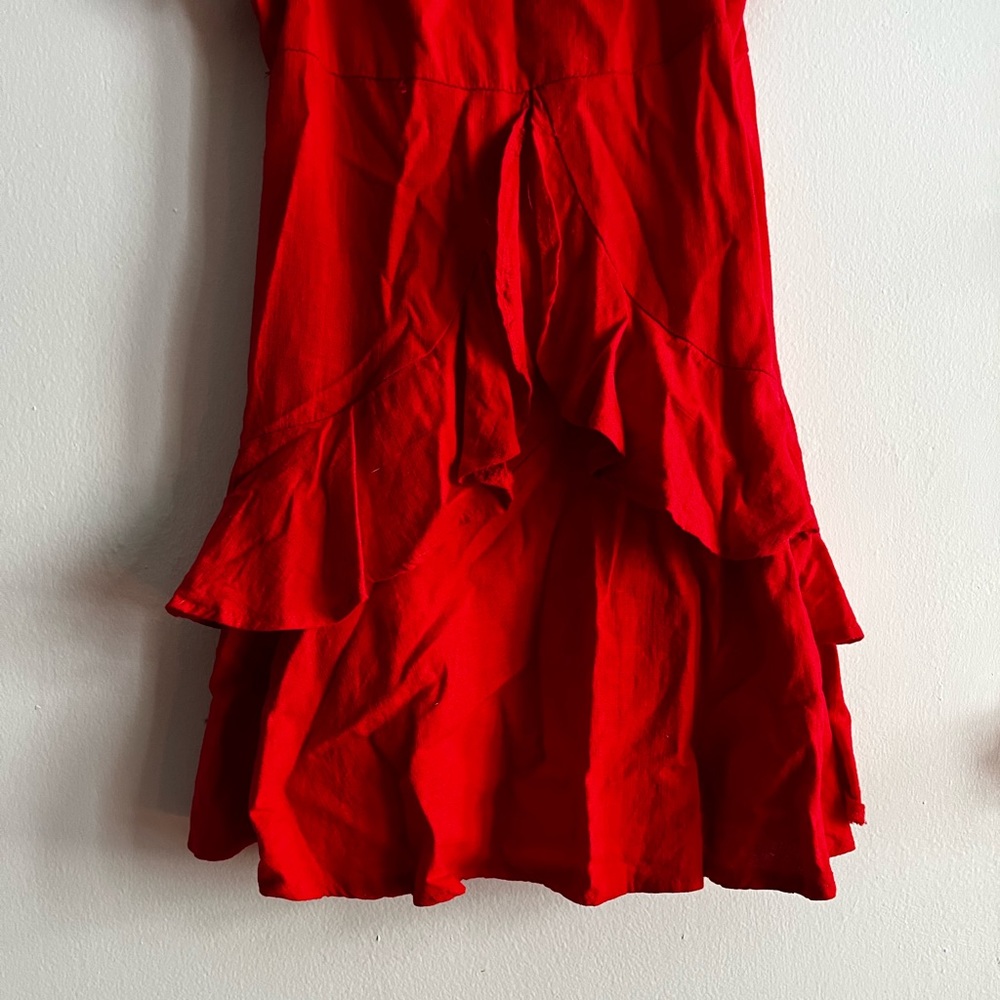 Red mini dress, tank top